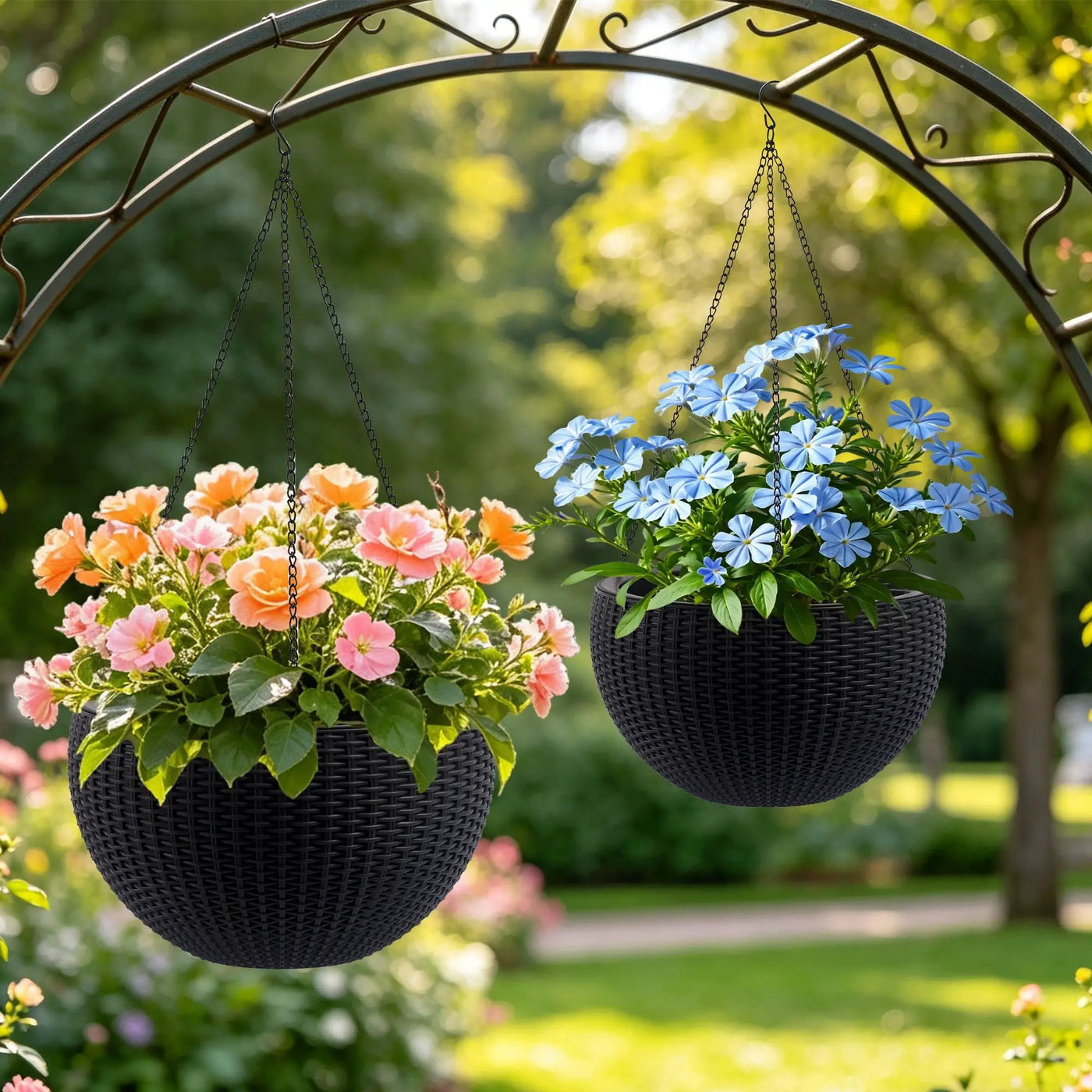 Self Watering Hanging Planter by HouseOfZazla