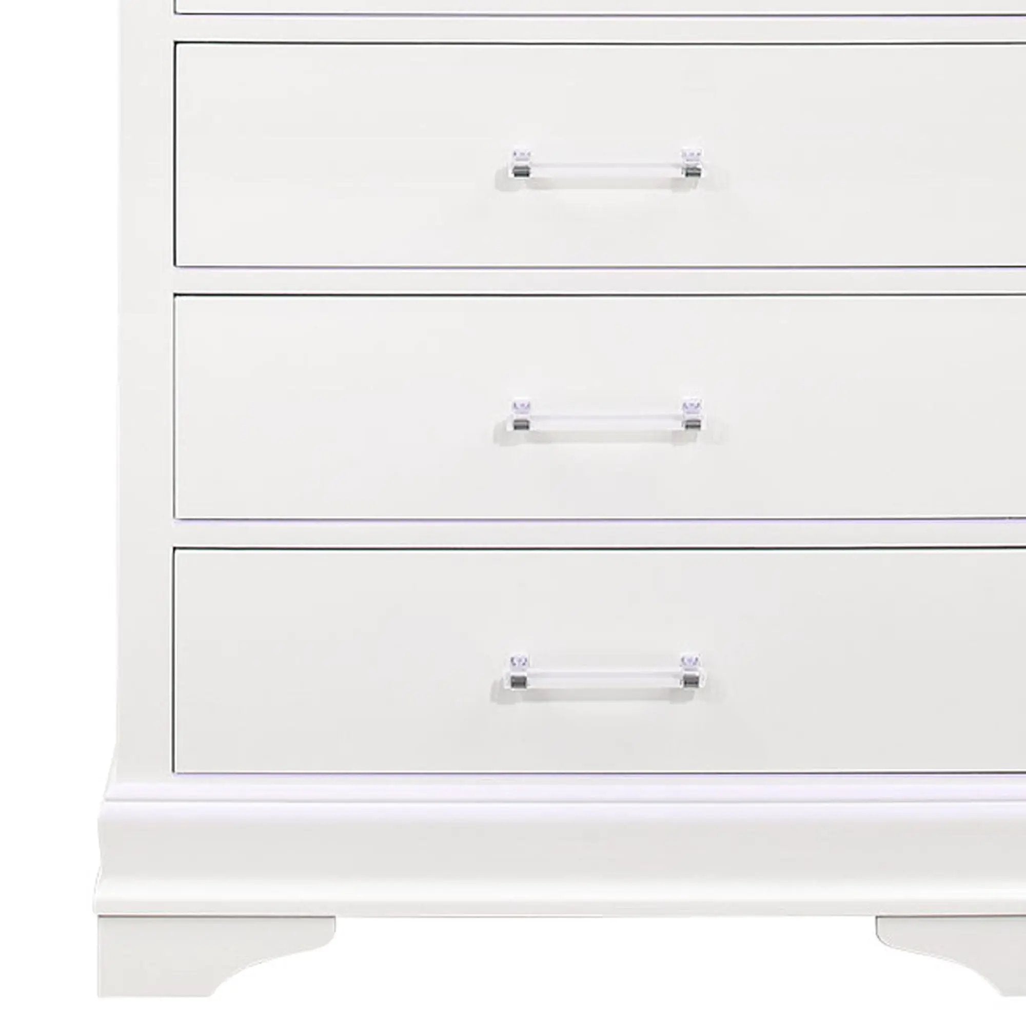 Charlston - Chest With LED by HouseOfZazla