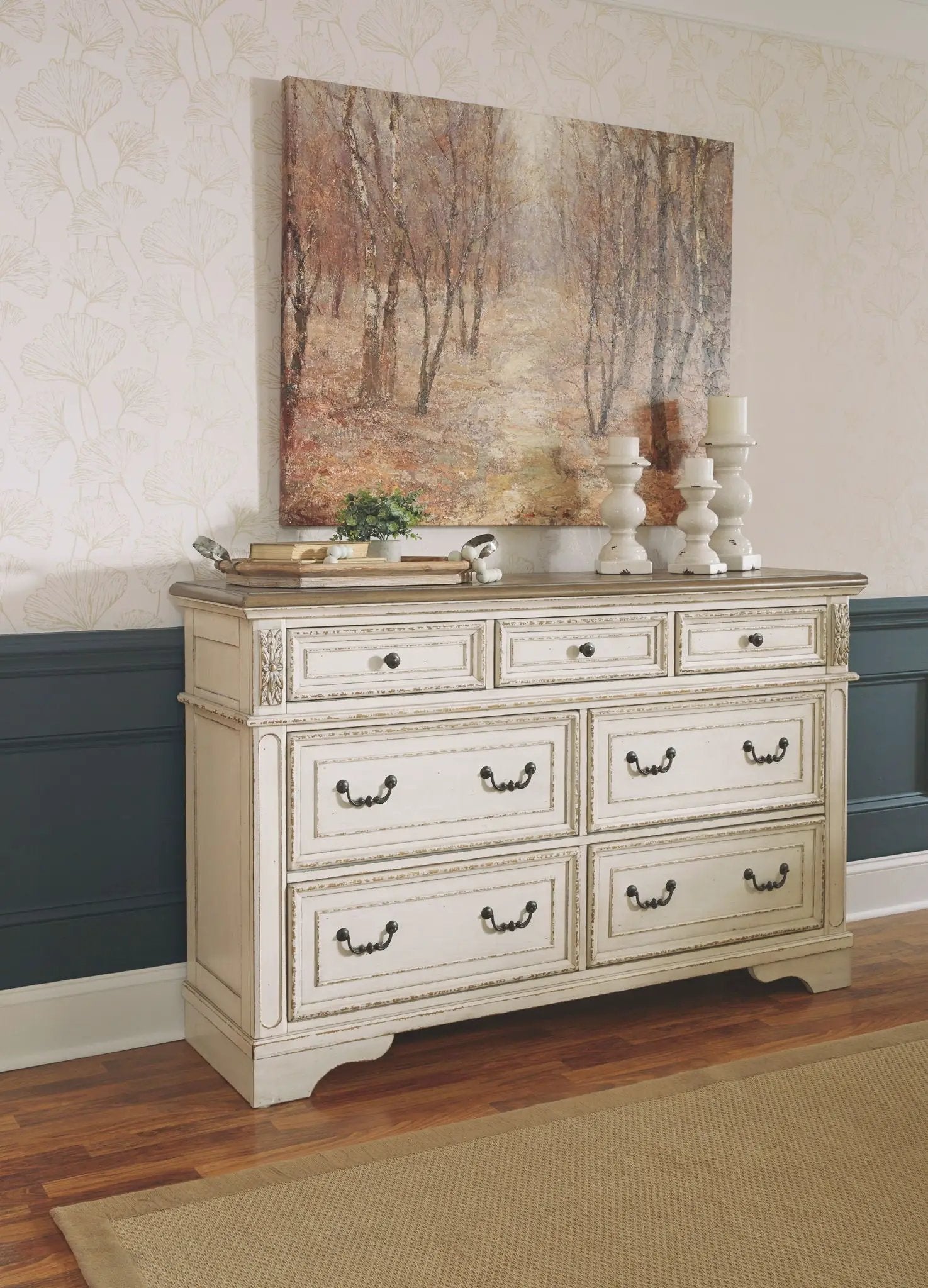 Realyn - Panel Bedroom Set by Unique Piece Furniture
