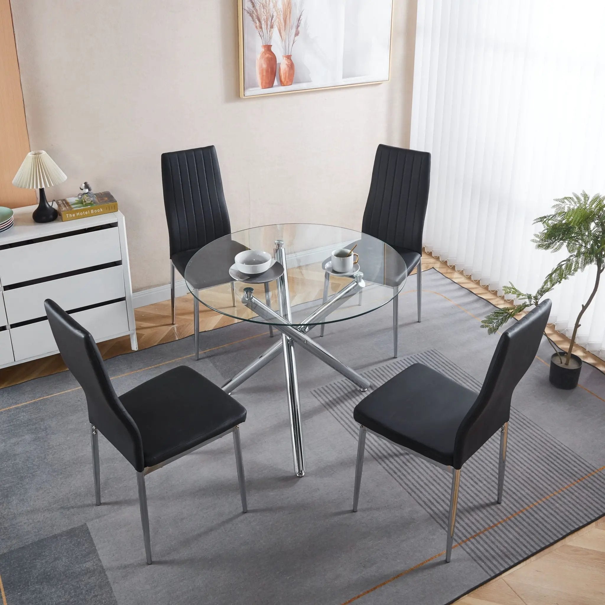 Minimalist Design Dining Chair (Set of 4) by HouseOfZazla