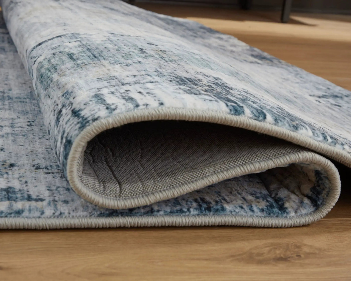 Arlenmont - Rug by Unique Piece Furniture