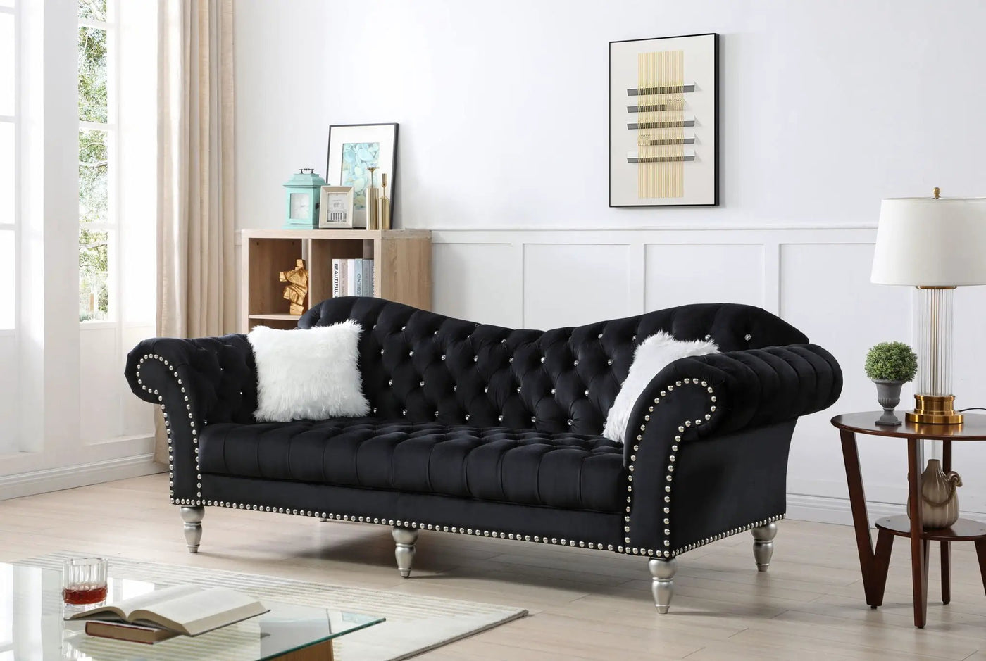 Wilshire - Soft Sofa by HouseOfZazla