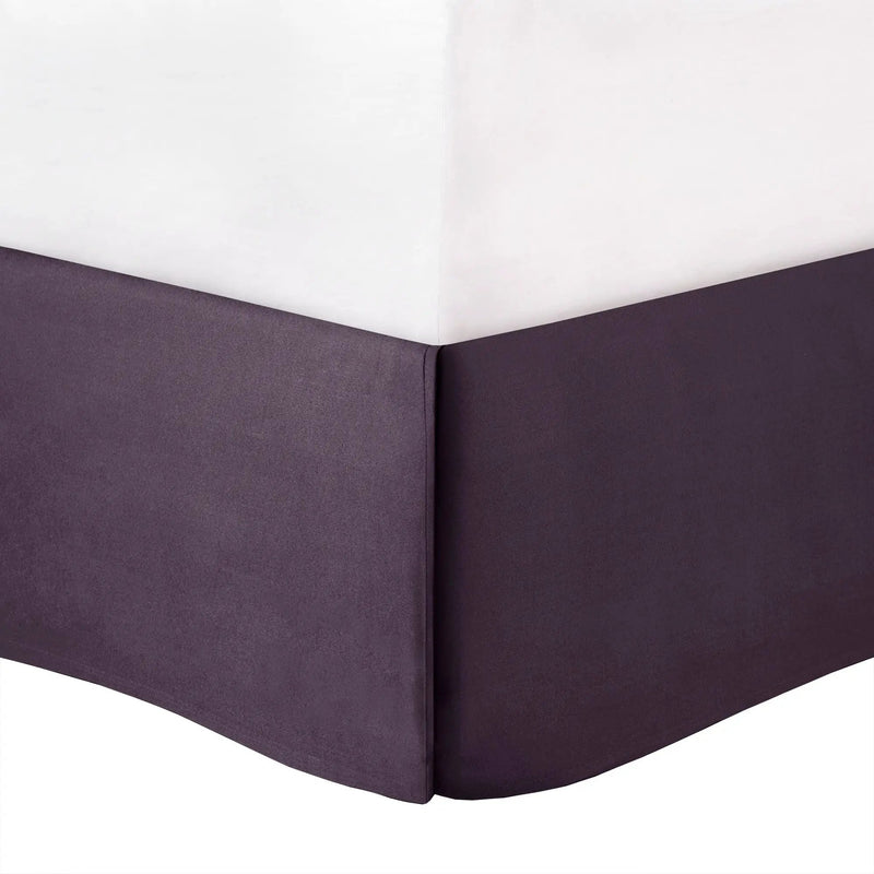 7-Piece Queen 100% Polyester Pieced Pleated Tufted Comforter Set by HouseOfZazla