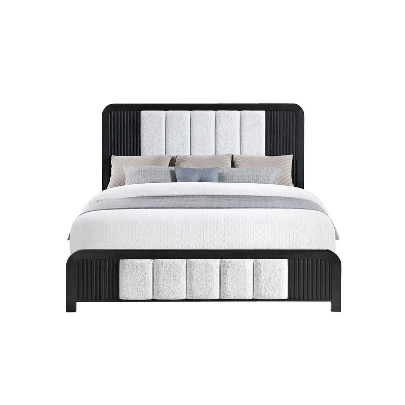 Beverly - Bed With Fluted Detailing