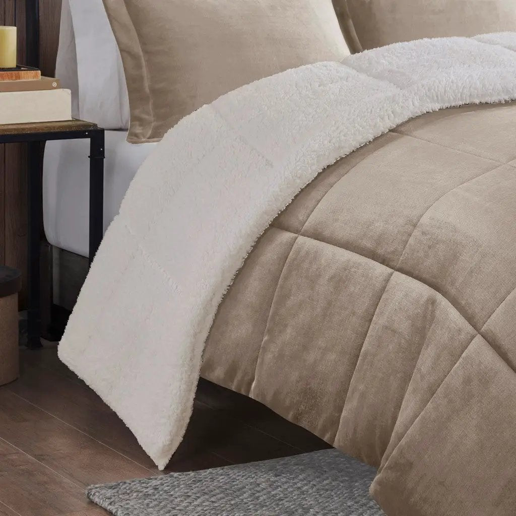 King Plush to Sherpa Down Alternative Comforter Set by HouseOfZazla