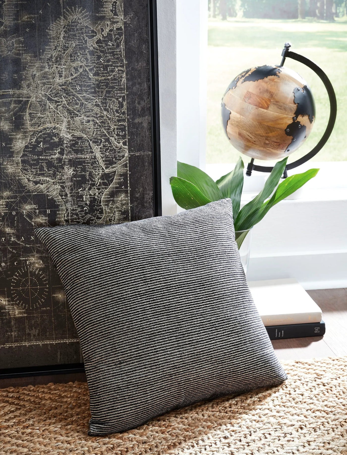 Edelmont - Pillow by Unique Piece Furniture