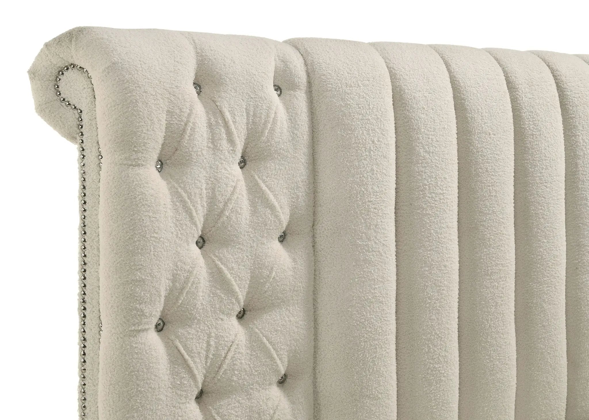 Sonya 4-piece Upholstered Queen Bedroom Set Ivory by Unique Piece Furniture