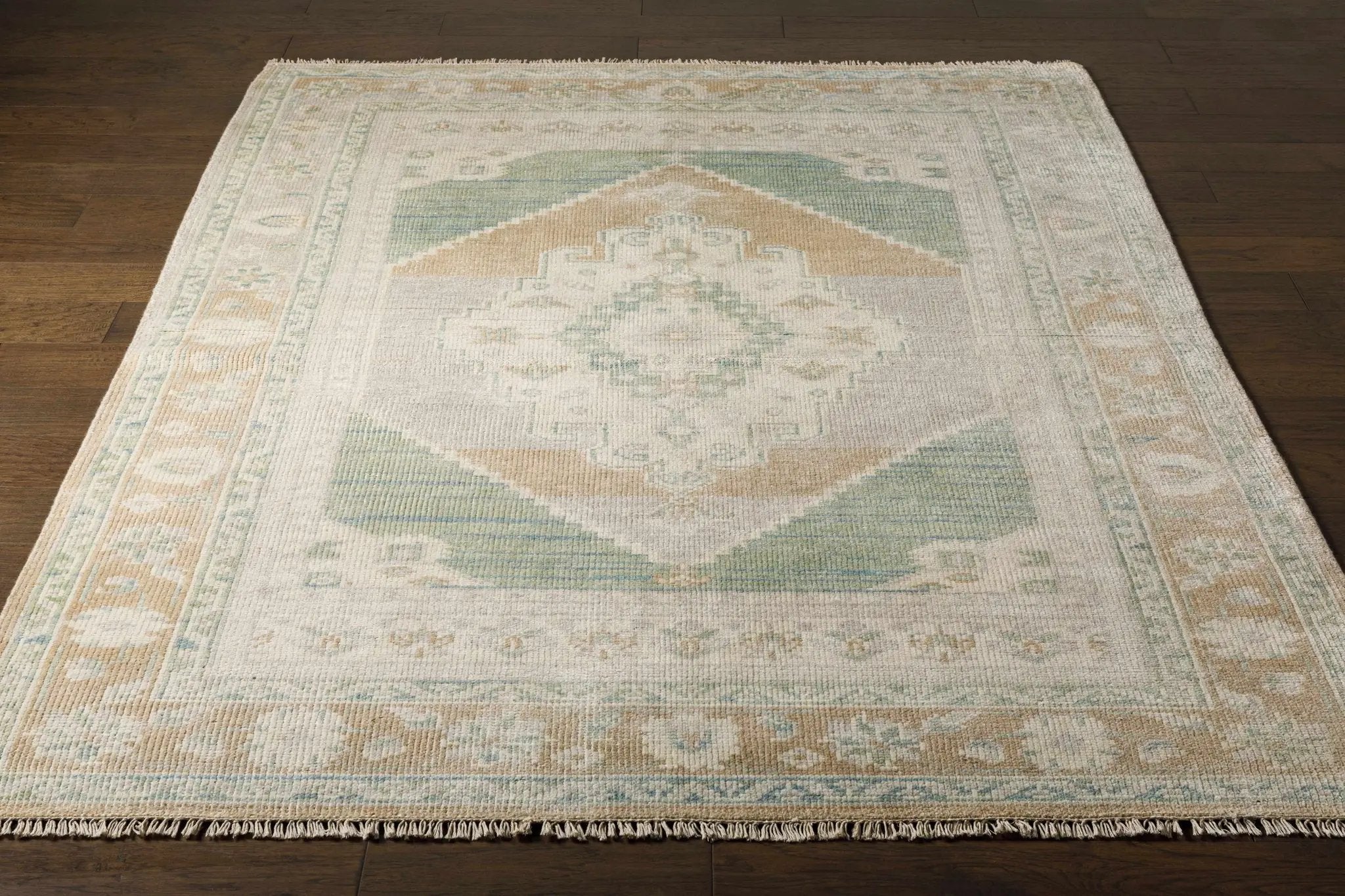 Danao Premium Rug - Clearance by Boutique Rugs