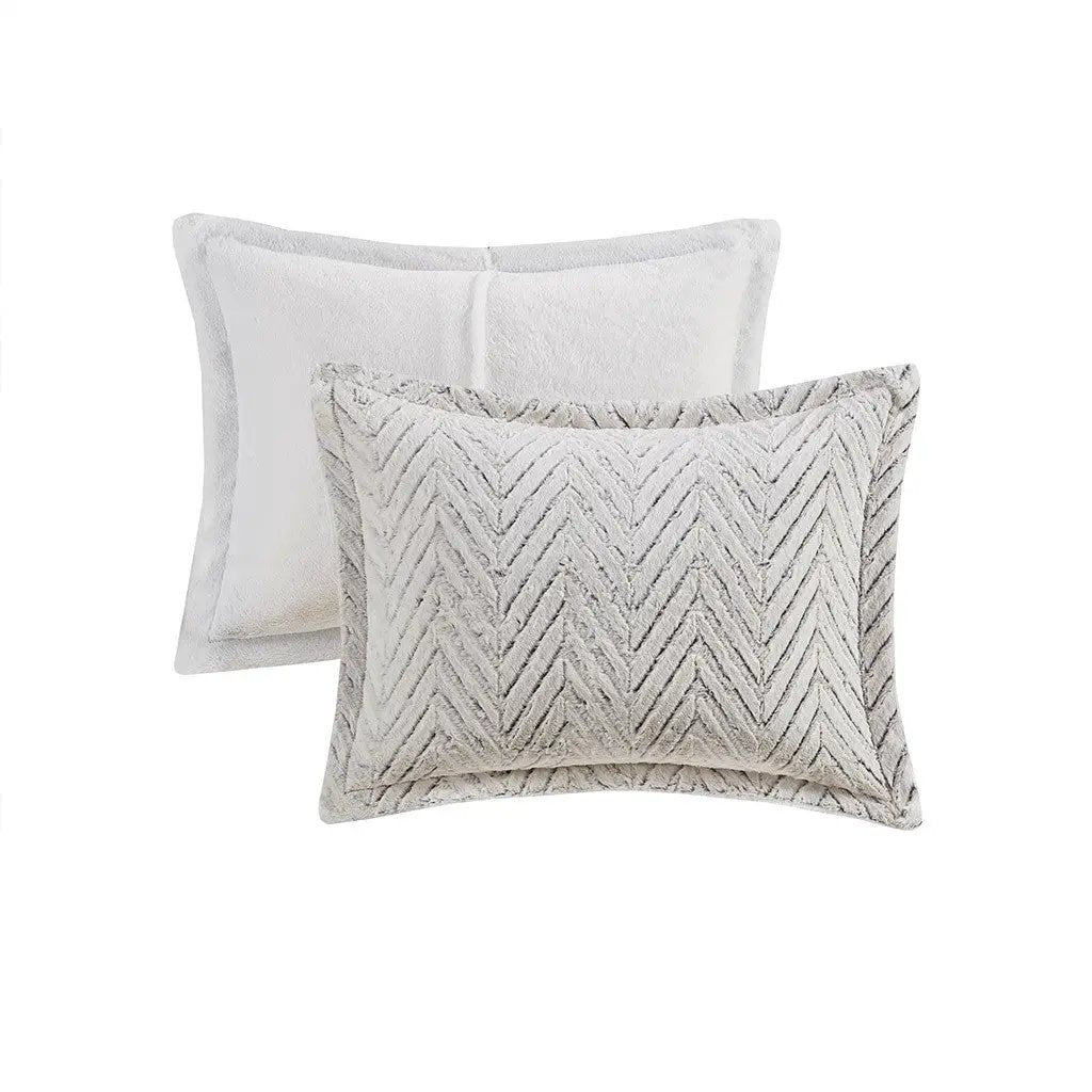 Full/Queen Ultra Plush Down Alternative Comforter Set by HouseOfZazla