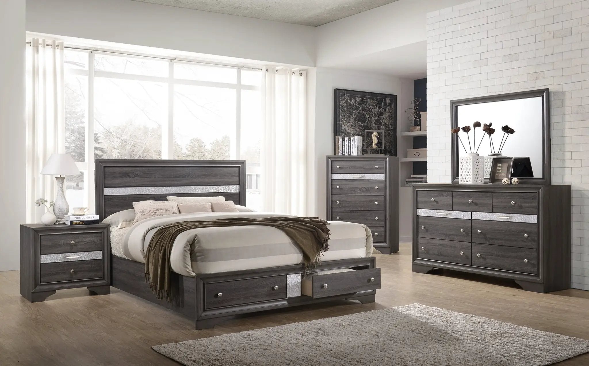 Traditional Queen 5 Piece Storage Bedroom Set in Gray Wood by HouseOfZazla