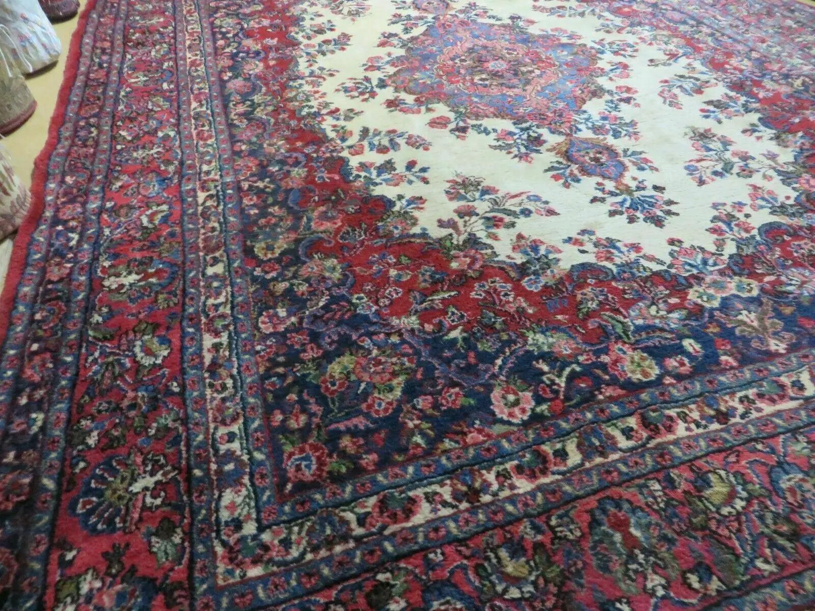 Persian Sarouk Rug 9x12 - Semi Open Field Medallion Carpet by Jewel Rugs