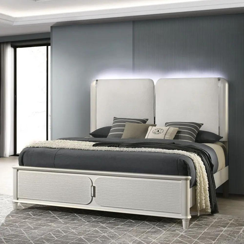 Laveda - Queen Bed With LED by Unique Piece Furniture