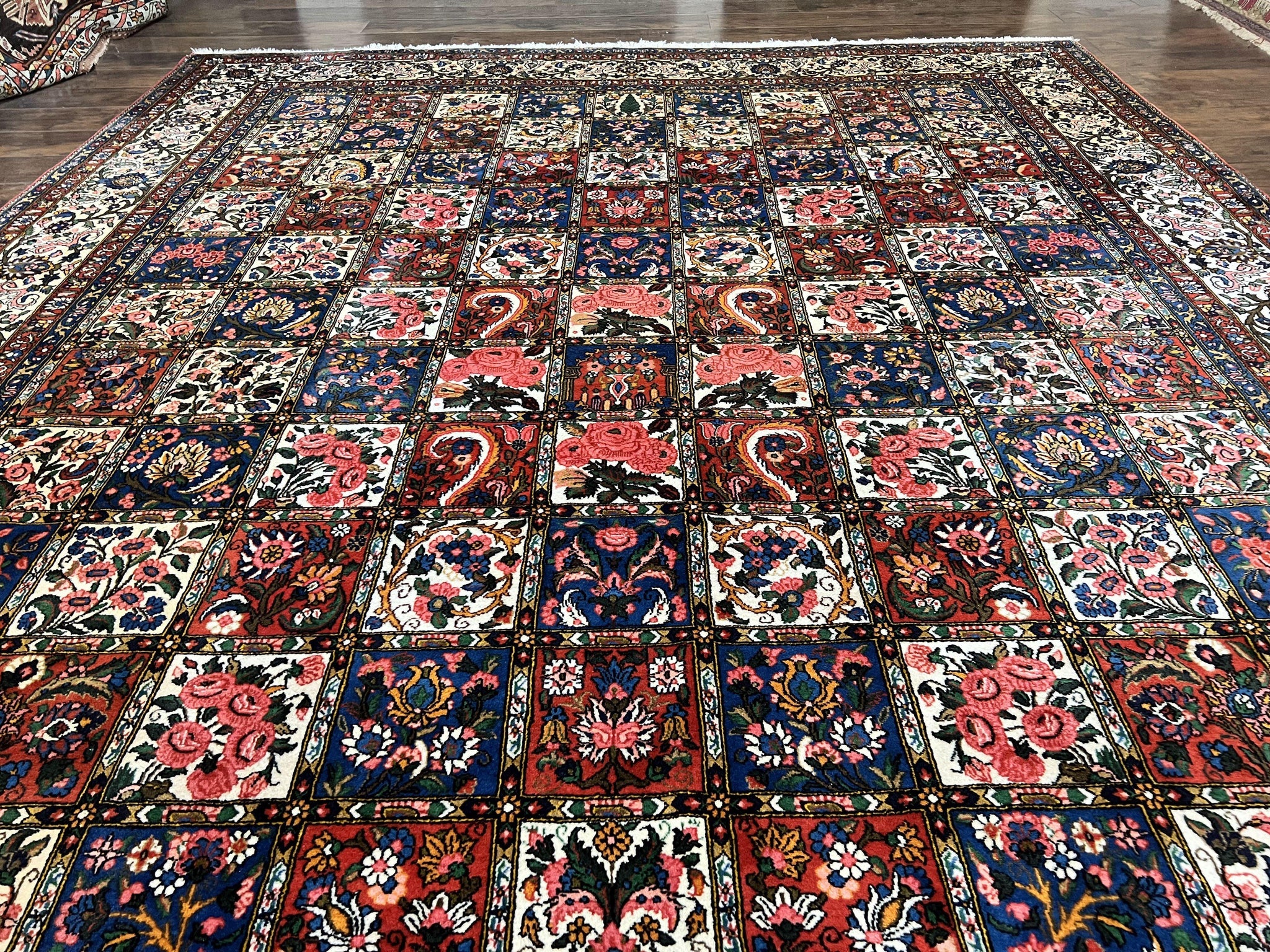 Persian Bakhtiari Rug 10x14, Multicolor Khesti Panel Design by Jewel Rugs