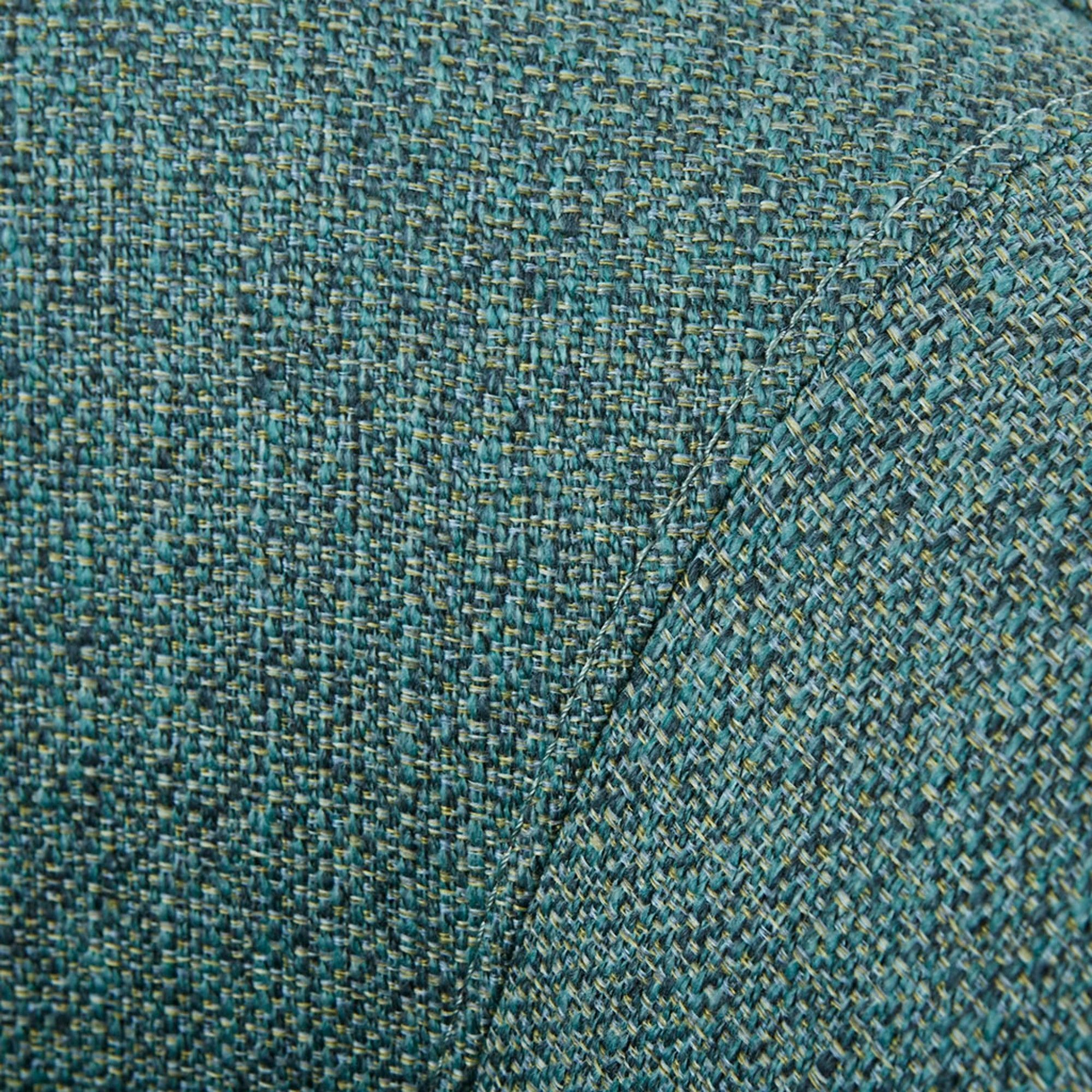 Luxurious Chair With 360 Degree Rotation by HouseOfZazla