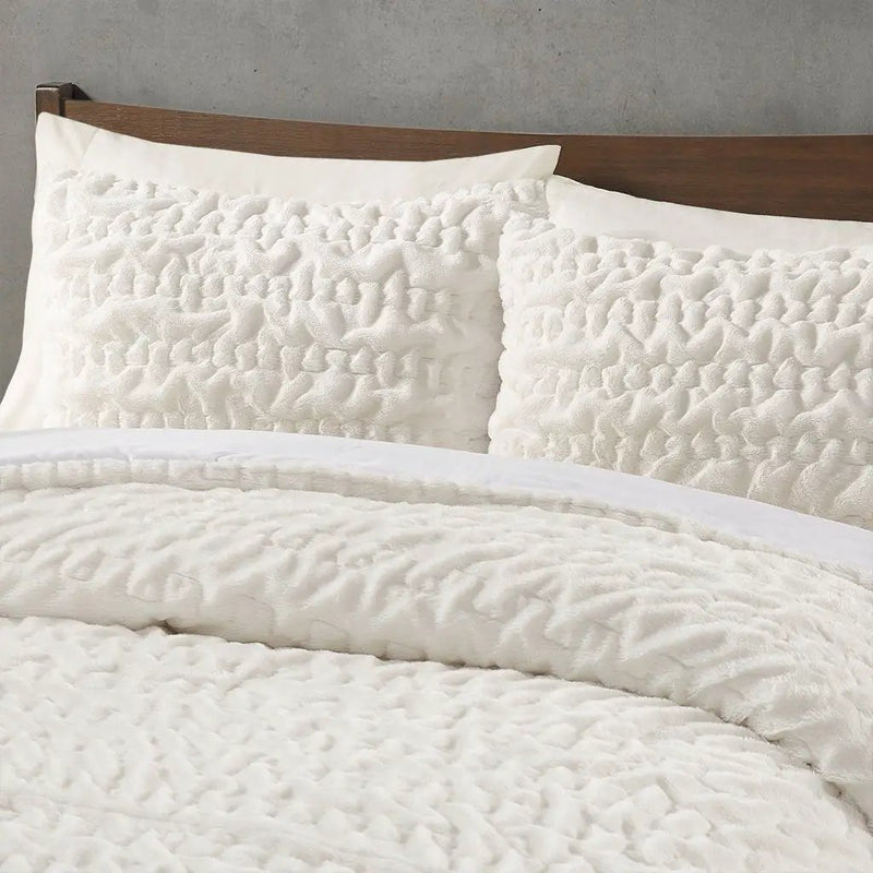 King/Cal King Ruched Fur Down Alternative Comforter Set by HouseOfZazla