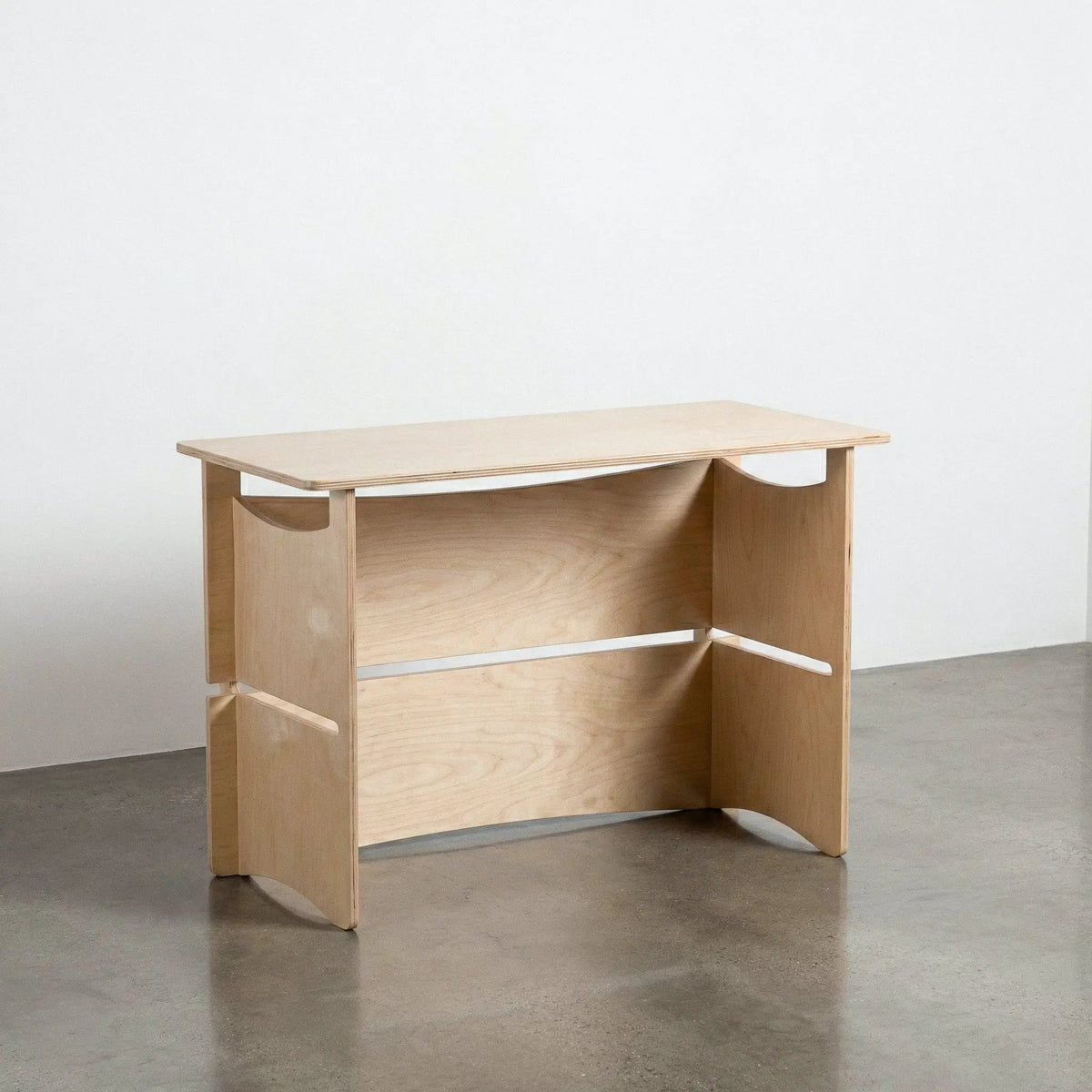 Desk, photo 4 of 8