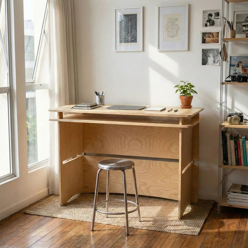 Desk by Studio Furnis