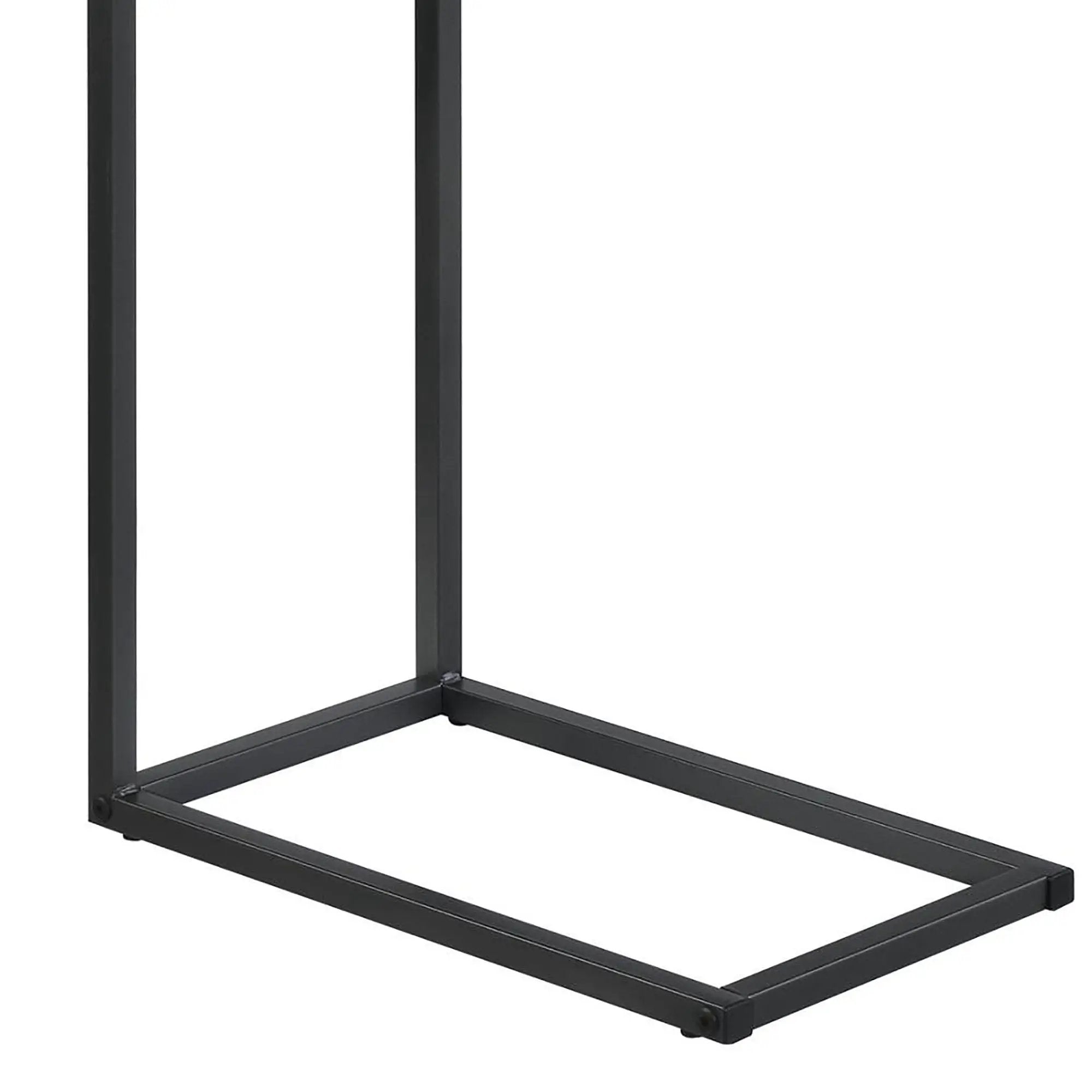 Stetsonia - C-Table With USB Charging Port by HouseOfZazla