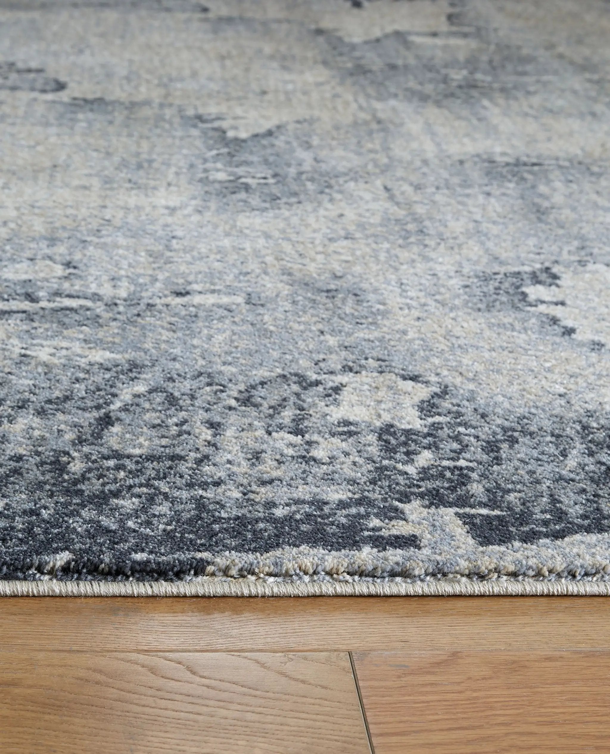 Langrich - Rug by Unique Piece Furniture