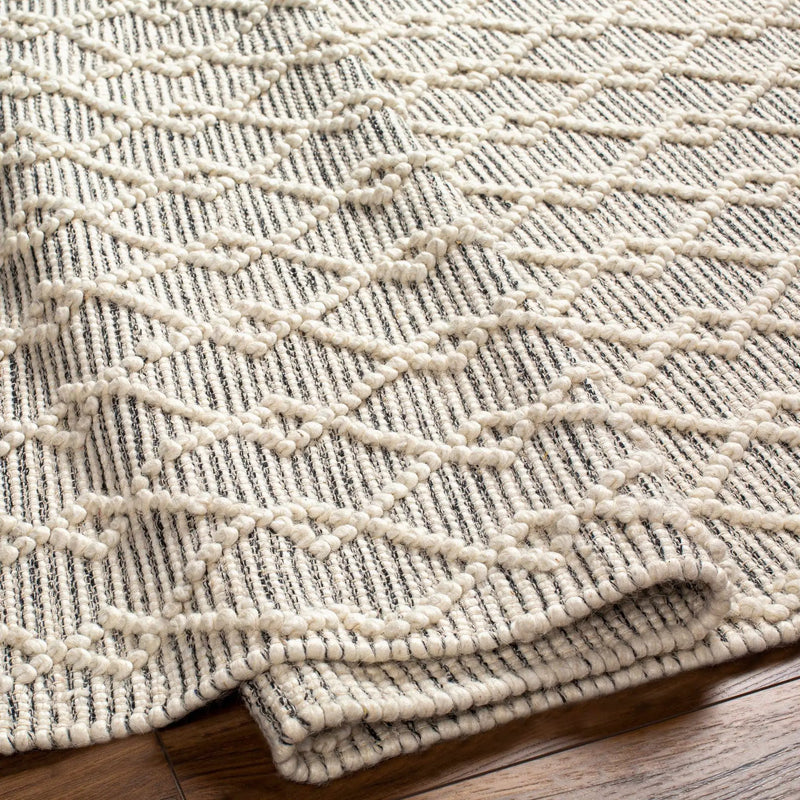 Diata Wool Rug with Tassels - Clearance by Boutique Rugs
