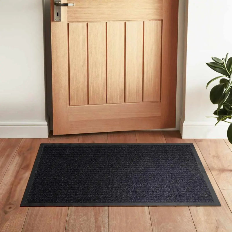 Basic Outdoor Mat, Black by Boutique Rugs