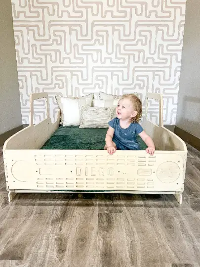 CAM V2- Twin Size- Bronco Bed by Bush Acres