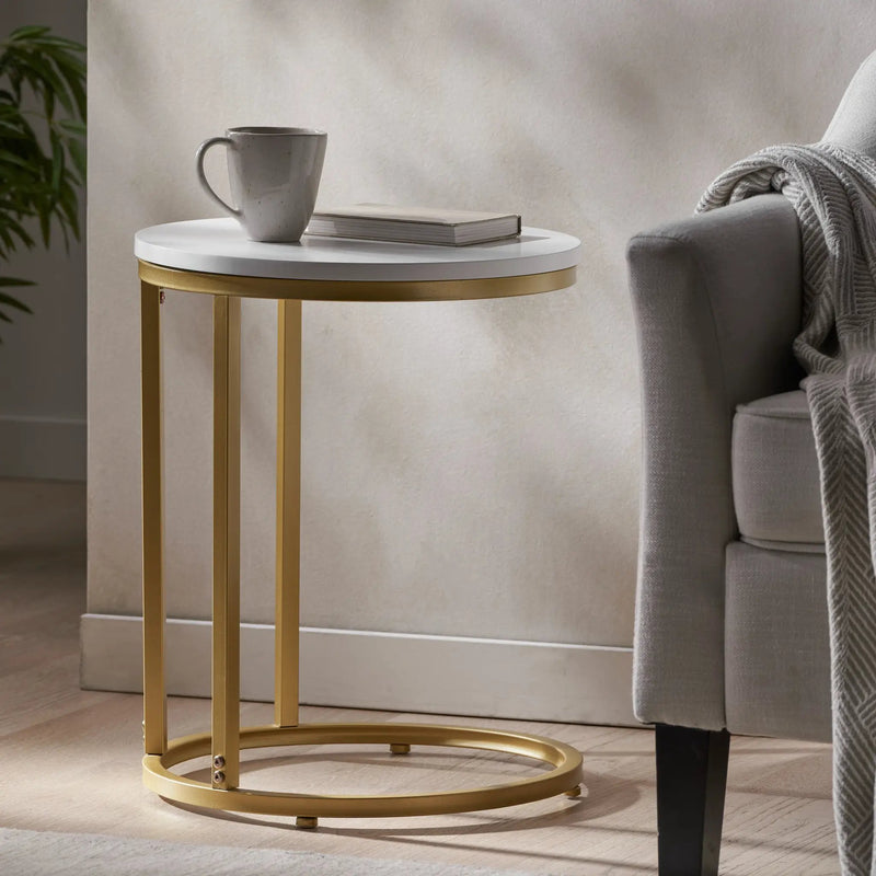End Table by HouseOfZazla