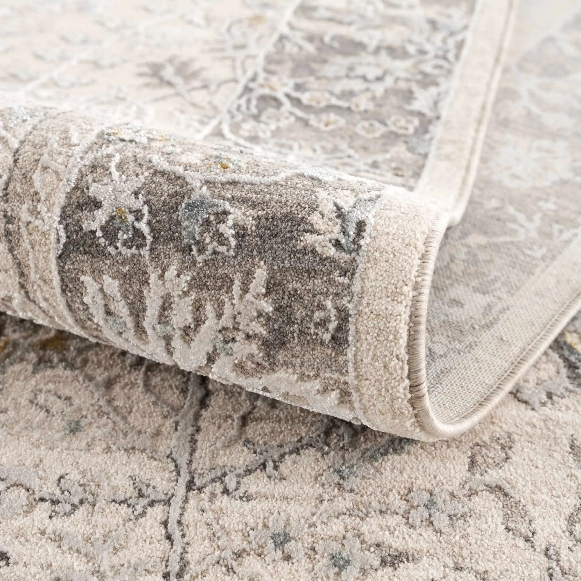 Gauge Cream & Gray Blue Rug with Fringes by Boutique Rugs