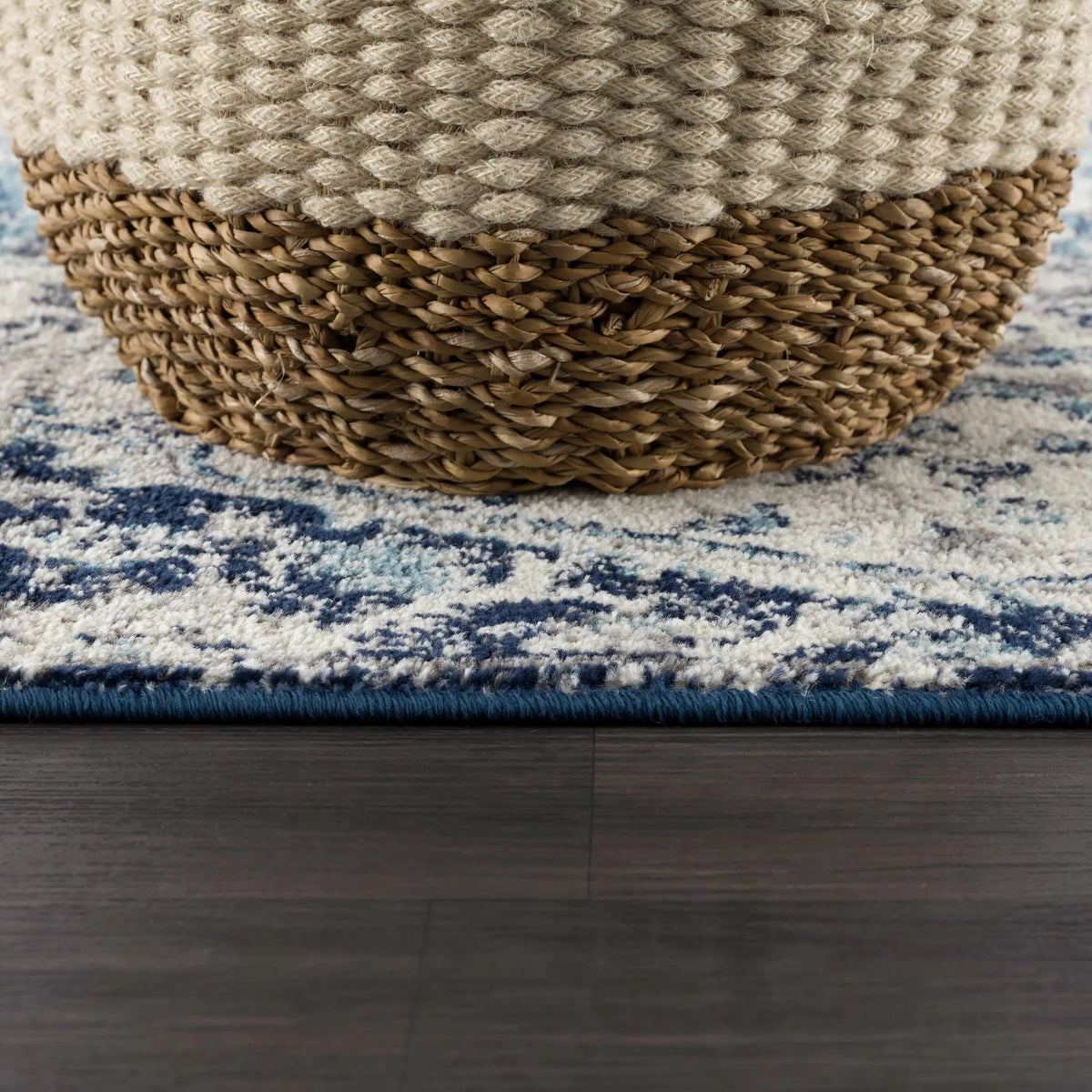 Marash KMRSH-4602 Area Rug - Clearance, photo 7 of 8