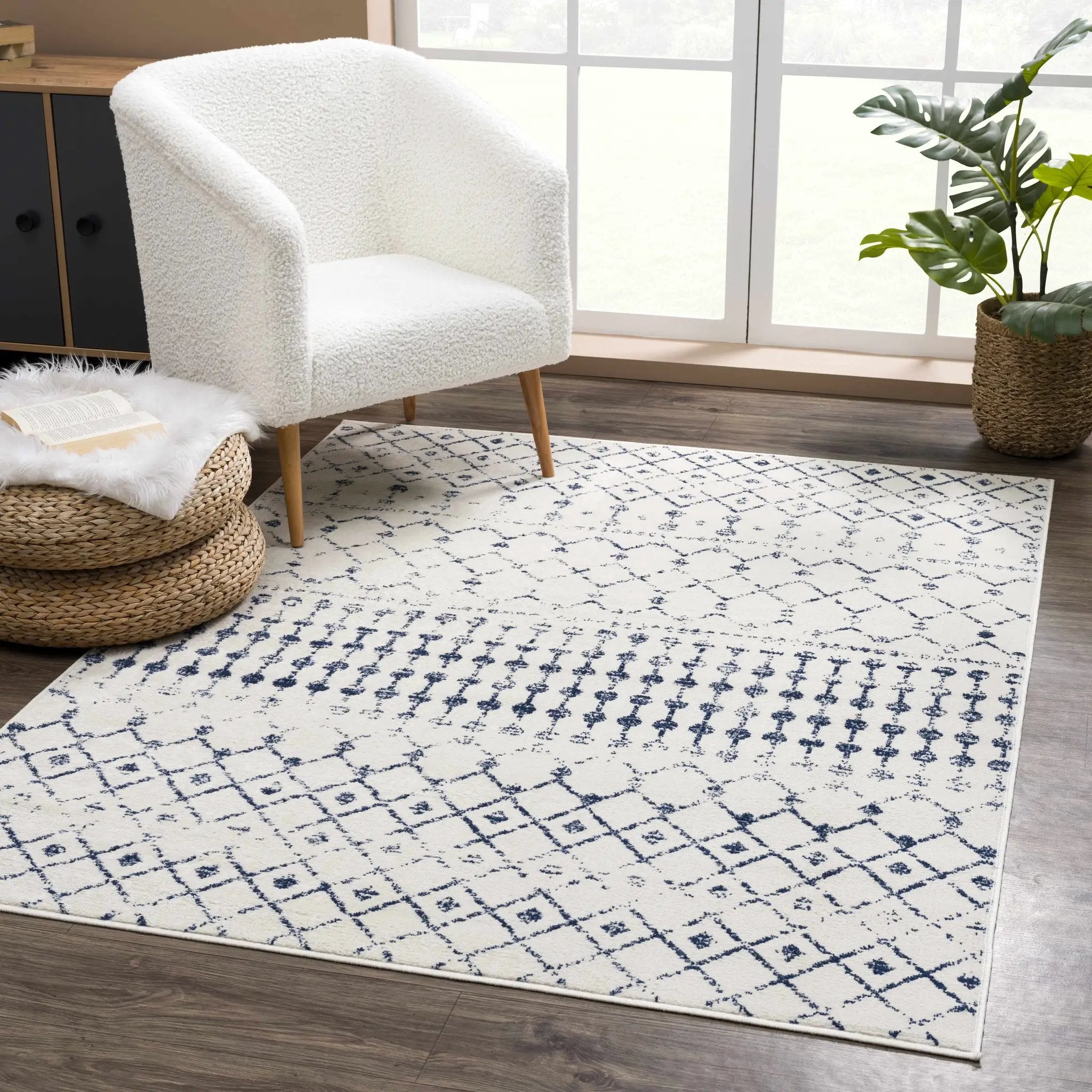 Tigrican Blue 2332 Area Rug - Clearance by Boutique Rugs