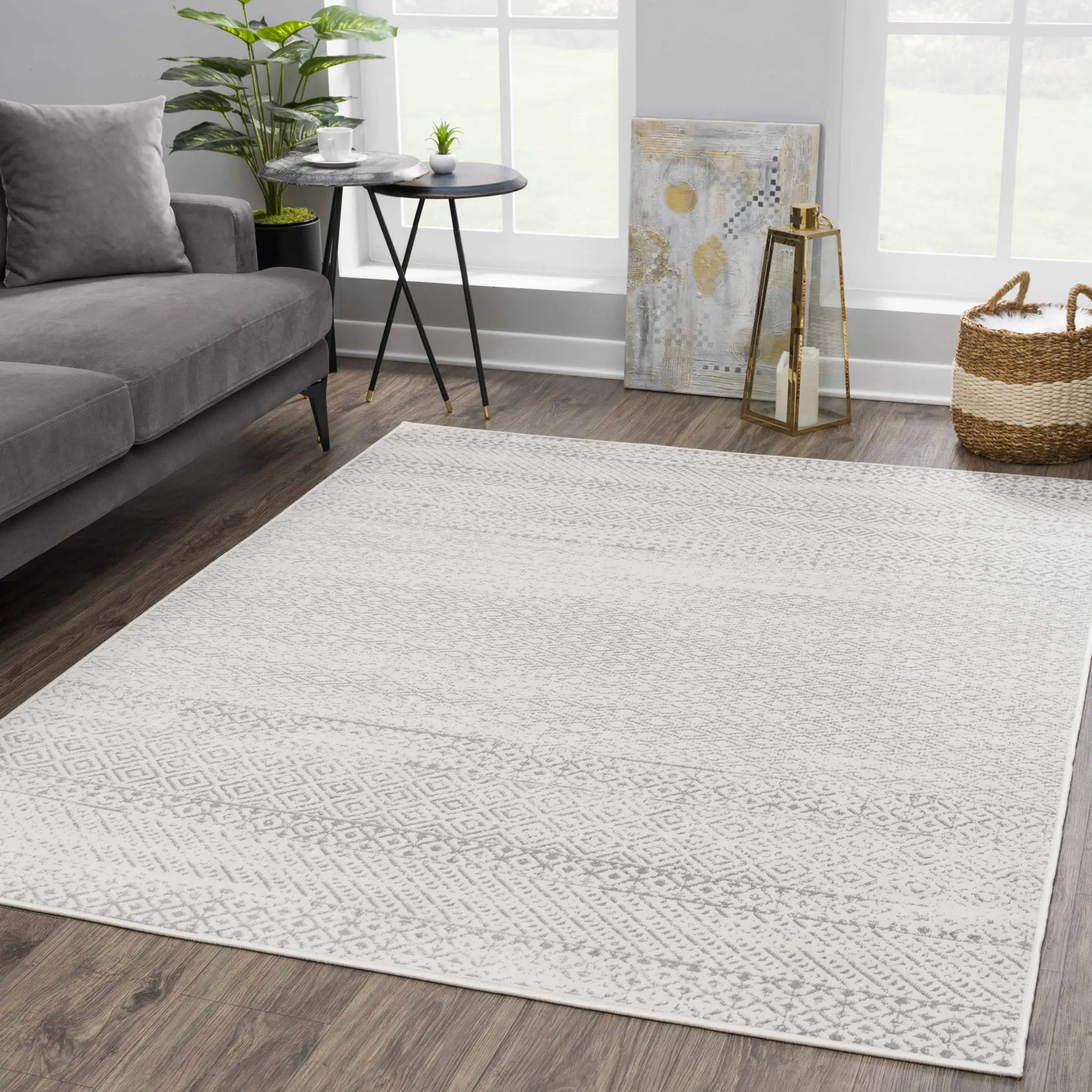 Tigri Aztec Ivory & Gray 2317 Area Rug - Clearance by Boutique Rugs