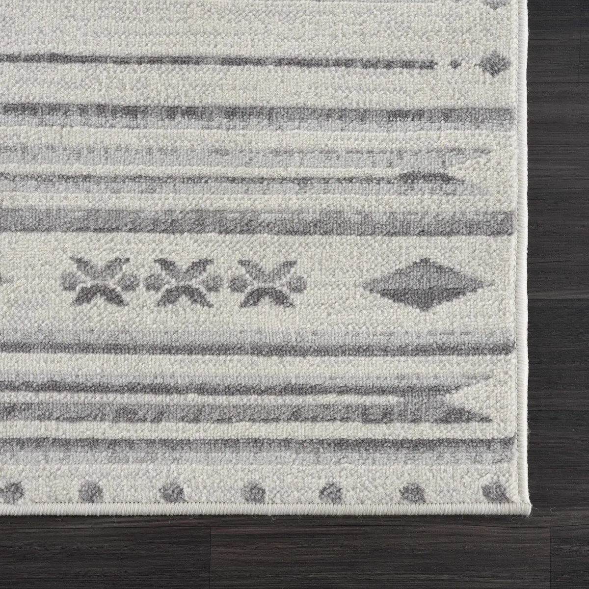 Tigri Aztec Ivory & Gray 2325 Area Rug - Clearance, photo 9 of 10