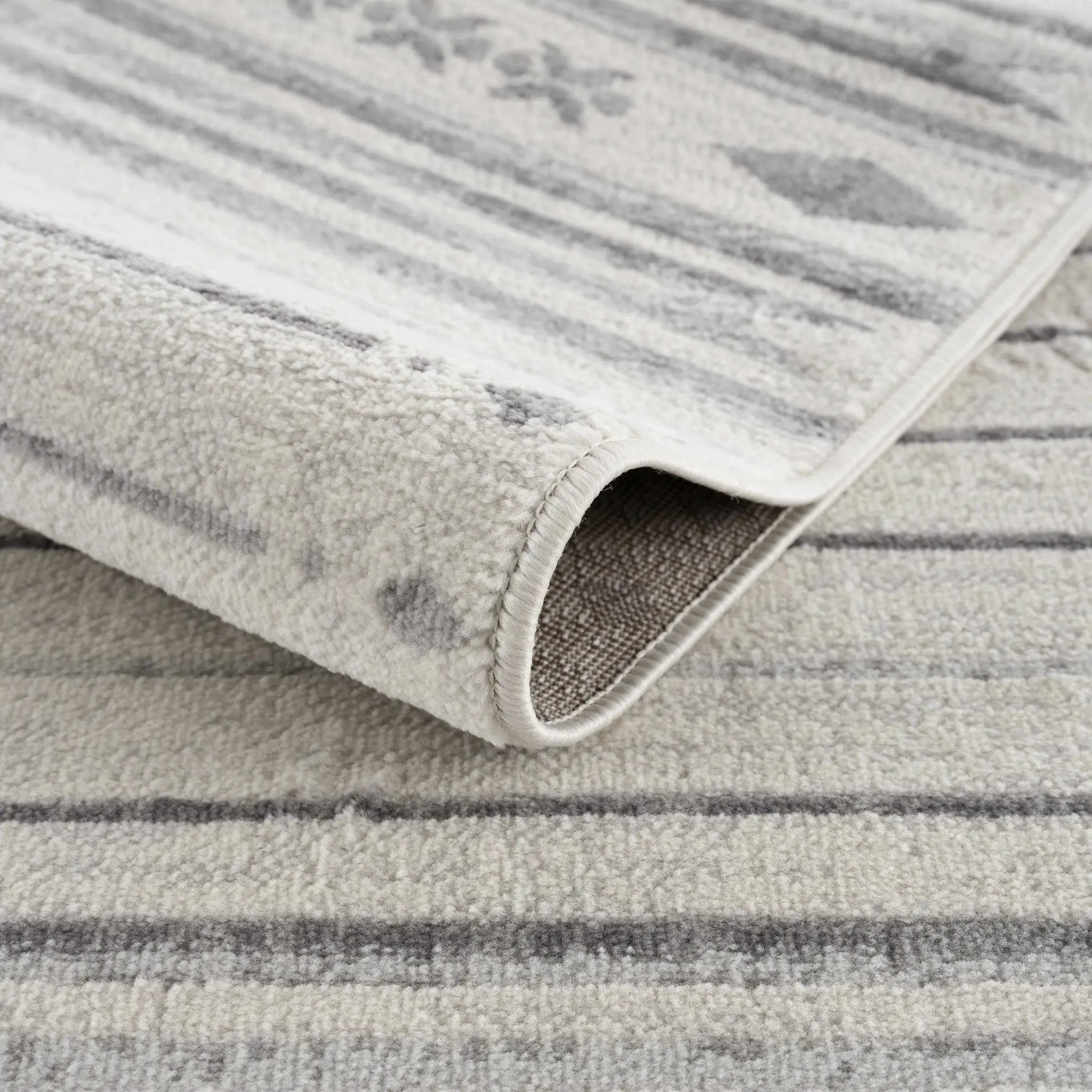 Tigri Aztec Ivory & Gray 2325 Area Rug - Clearance by Boutique Rugs