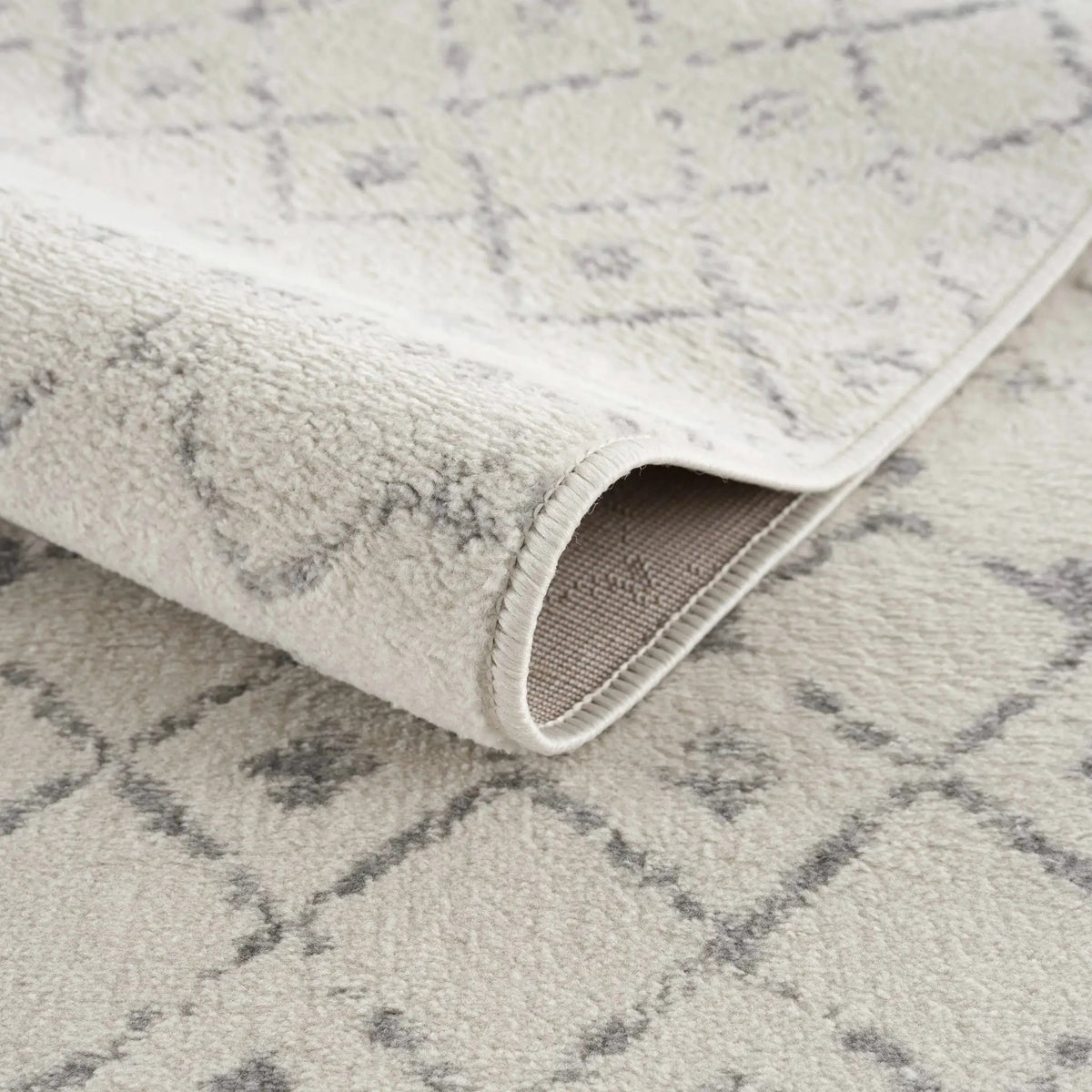 Tigrican Ivory 2331 Area Rug - Clearance, photo 4 of 12