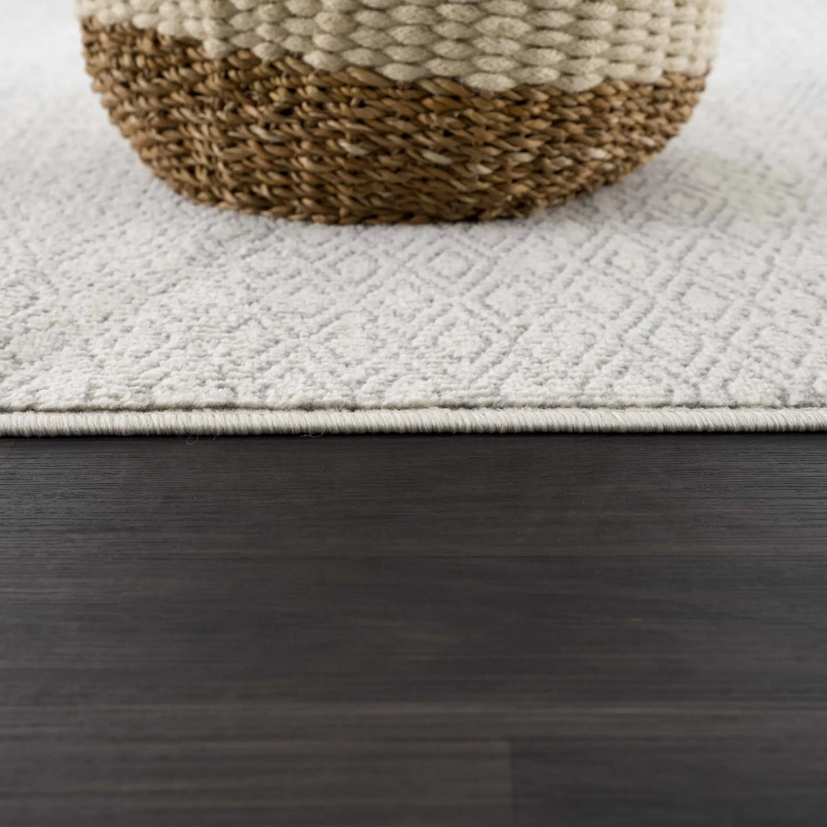 Tigri Aztec Ivory & Gray 2317 Area Rug - Clearance, photo 6 of 10