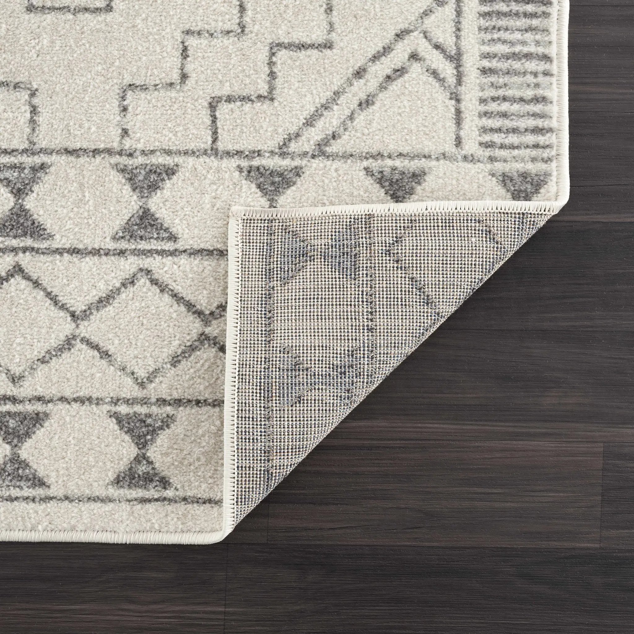 KMRSH-4614 Ivory Tribal Carpet - Clearance by Boutique Rugs