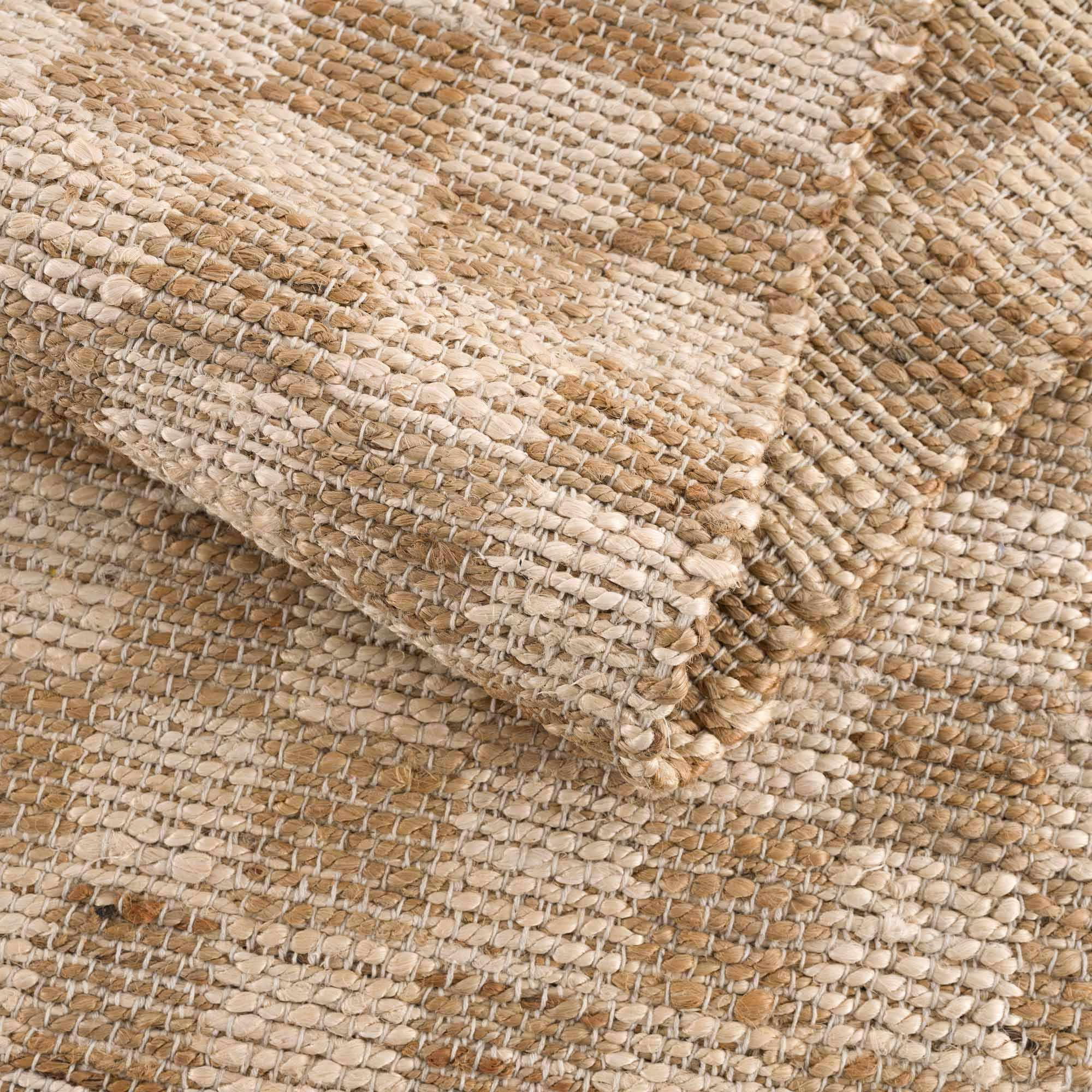 Ionut Checkered Jute Area Rug by Boutique Rugs