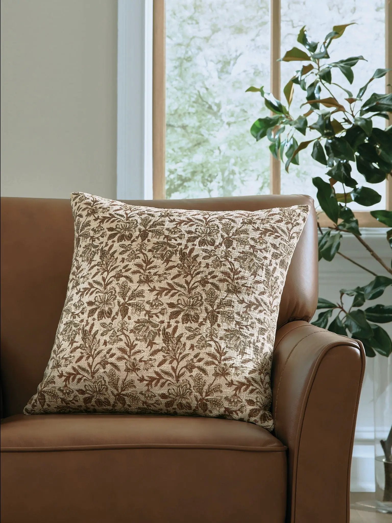 Altmontner - Pillow by Unique Piece Furniture