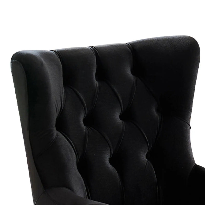 Lippa - Living Room Set by HouseOfZazla