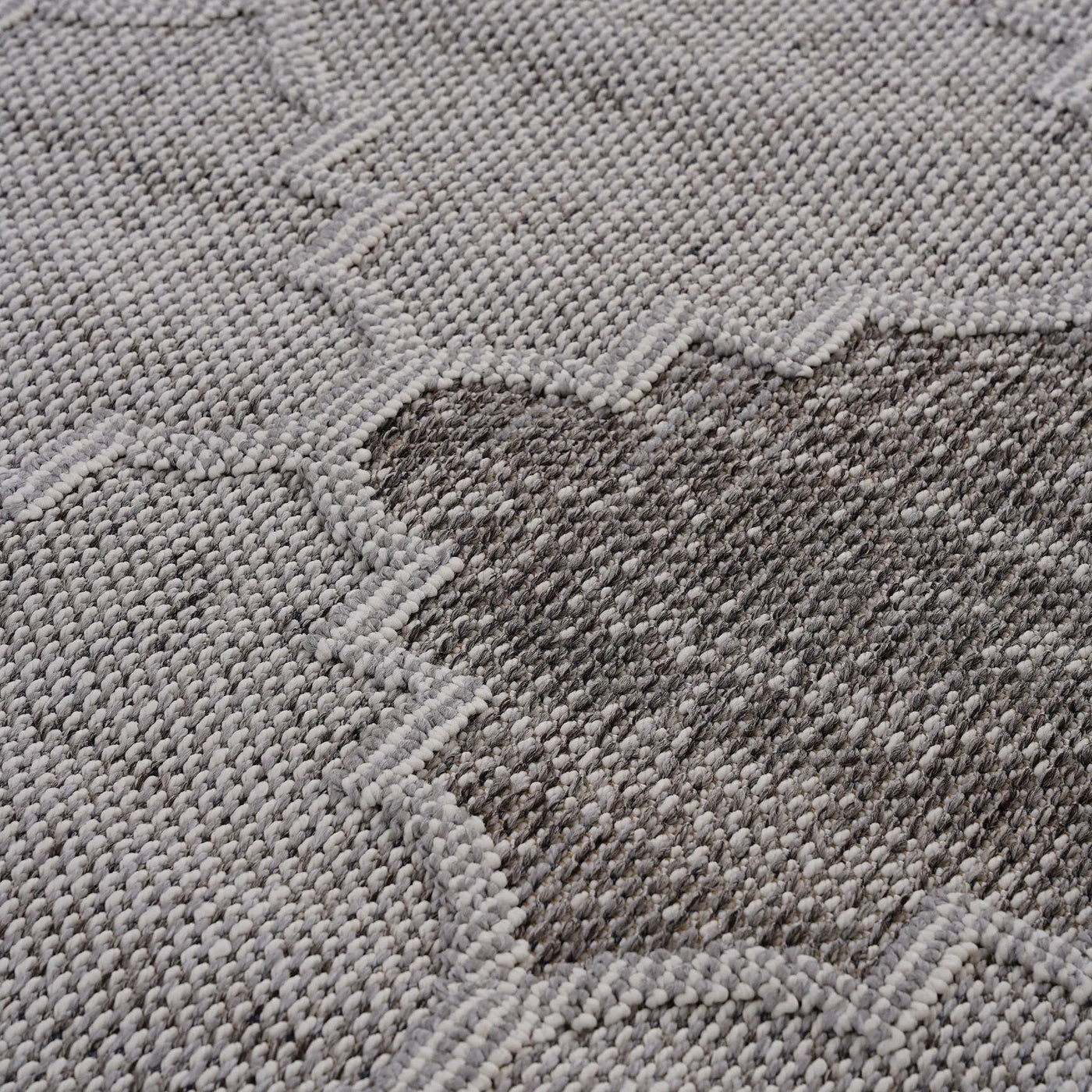 Guros - Indoor / Outdoor Trellis Area Rug by Unique Piece Furniture