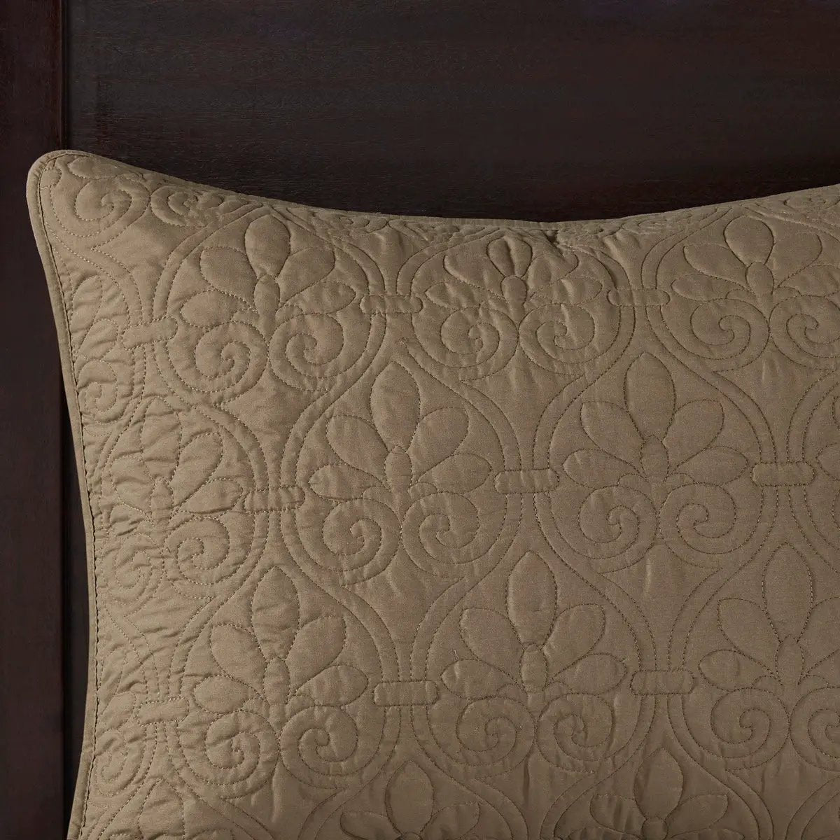 Reversible Quilt Set Mocha King/Cal King by HouseOfZazla
