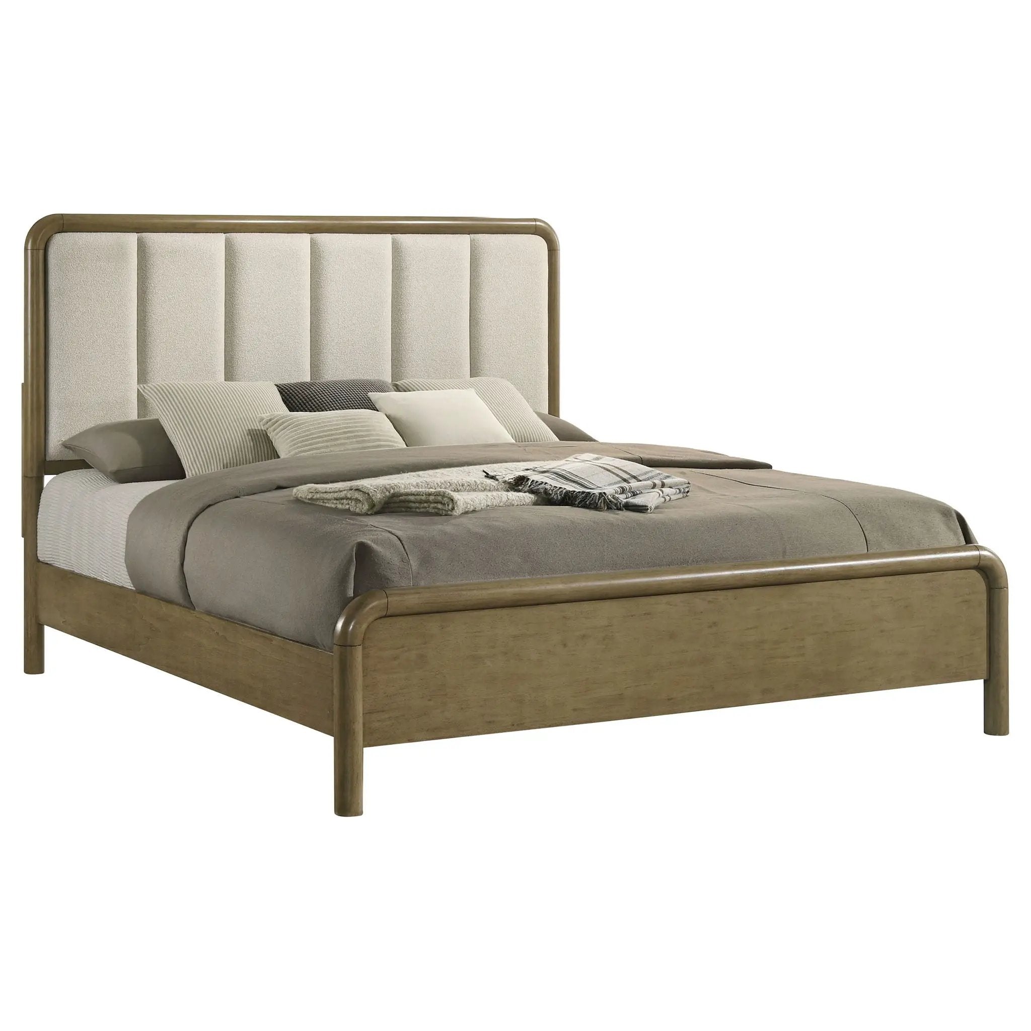 Amsbury 59-inch Upholstered California King Bed Nutmeg by Unique Piece Furniture