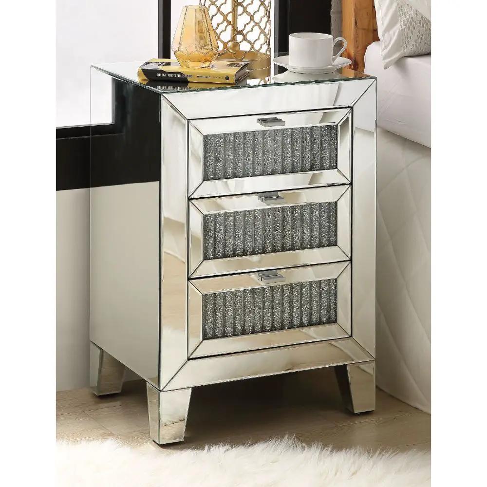 Noralie - 26" Accent Table - Mirrored & Faux Diamonds by Unique Piece Furniture