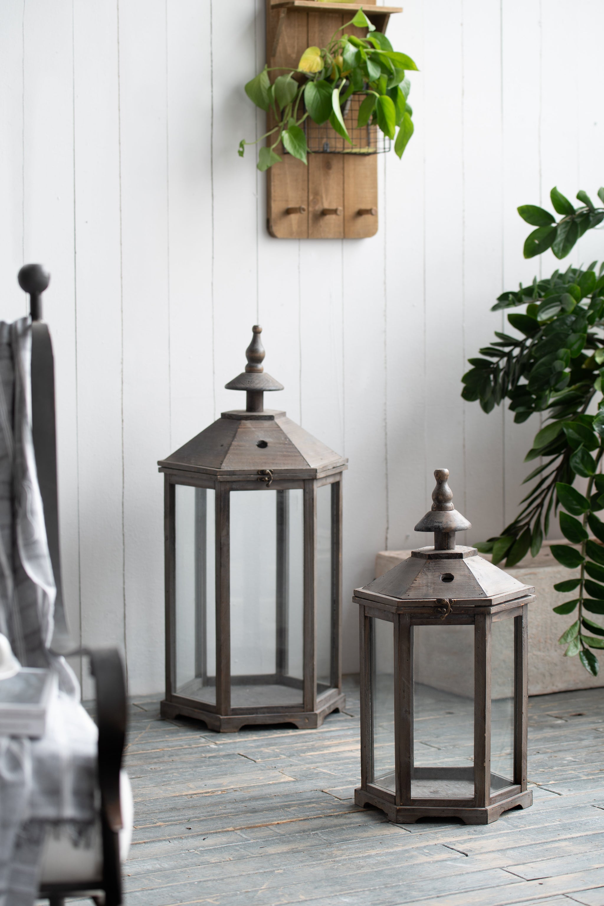 S/2 Graca Polygon Temple Garden Lanterns by HouseOfZazla