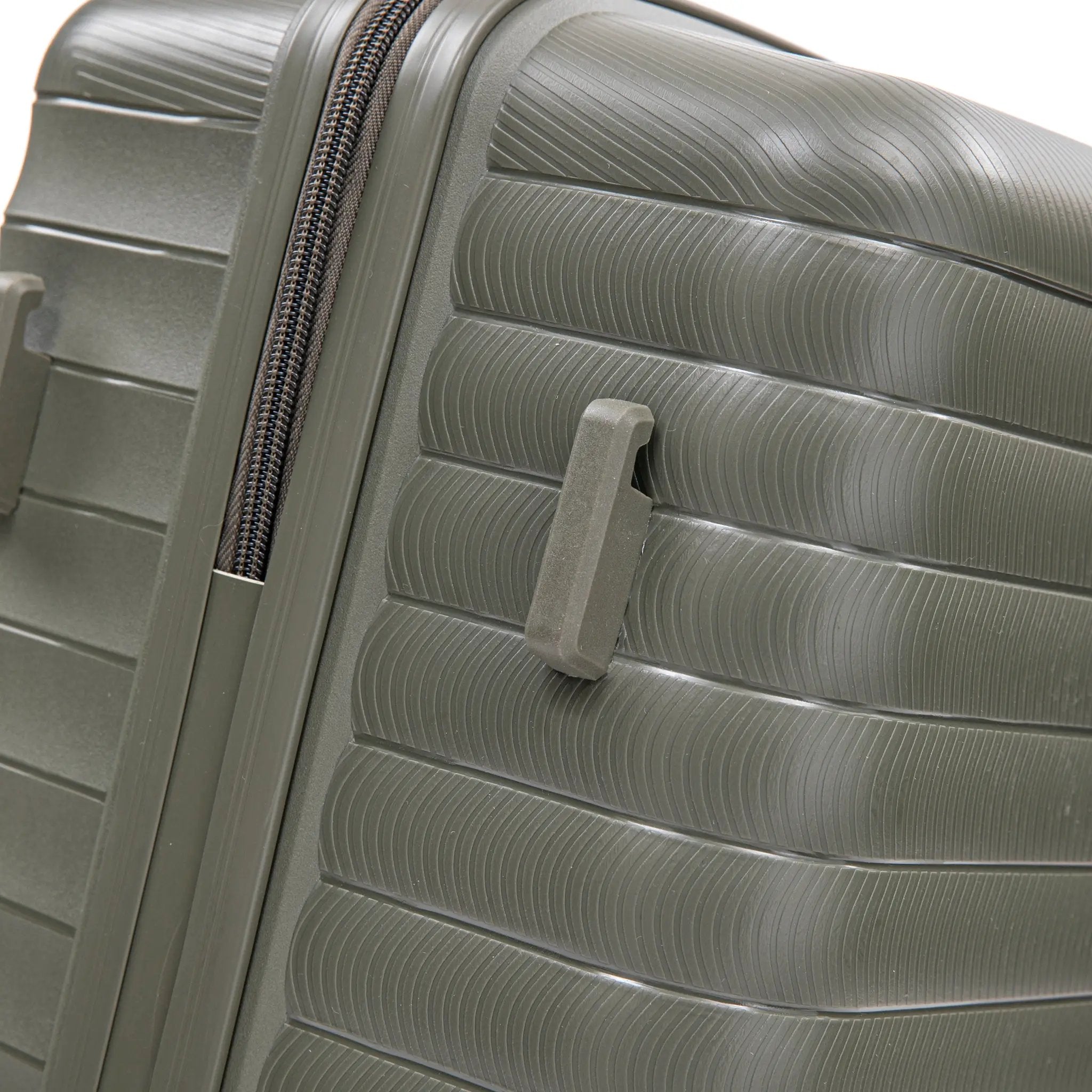 4 Piece Set Spinner Wheel Luggage with Cosmetic Case in Green by HouseOfZazla