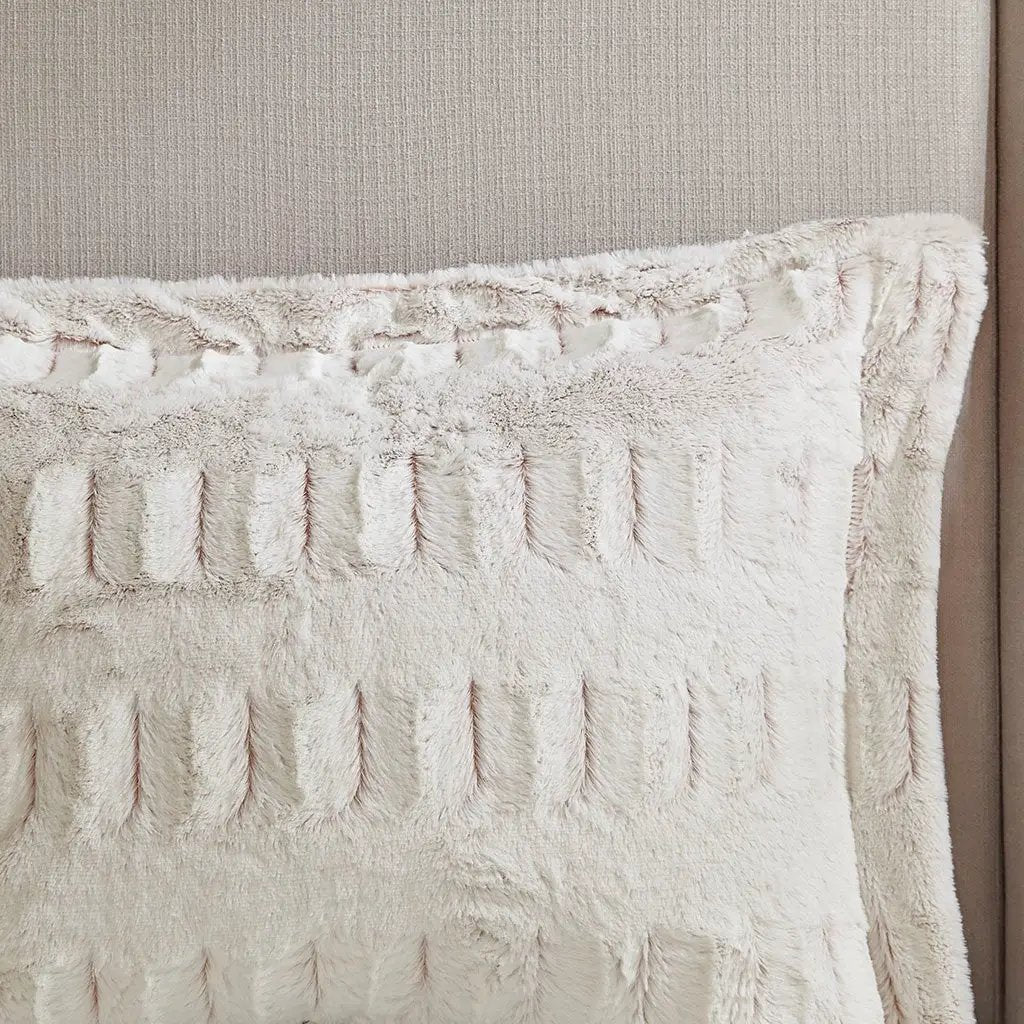 Full/Queen Back Print Long Fur Comforter Mini Set by HouseOfZazla