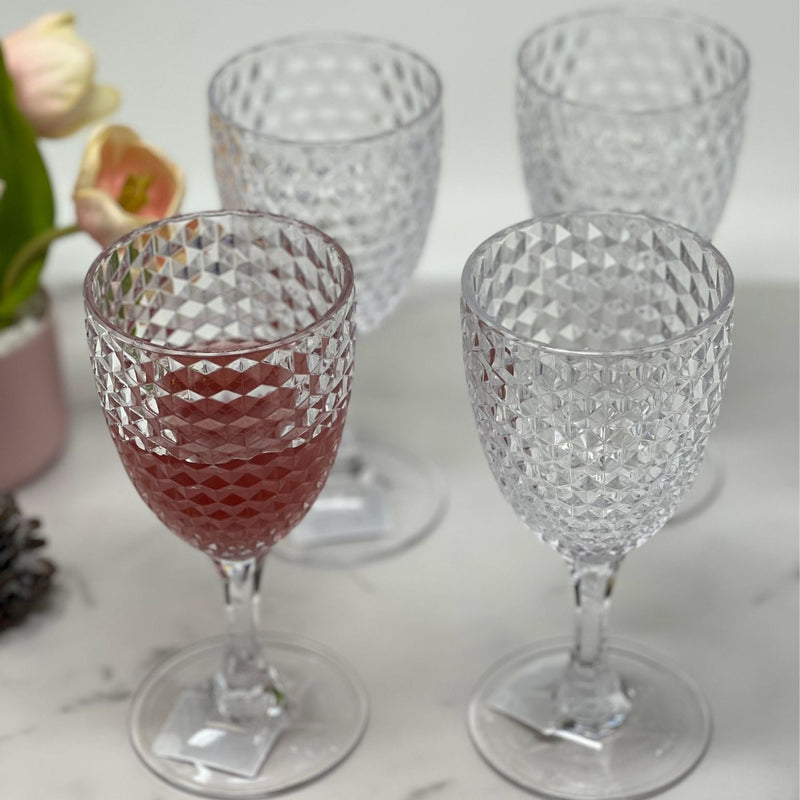 Diamond Cut Plastic Wine Glasses (Set of 4) by HouseOfZazla