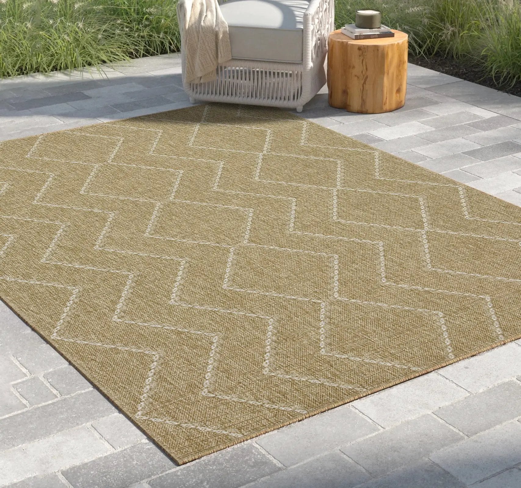 Earth GC_NTL1011 Jute/White 5 ft. 3 in. x 7 ft. 3 in. Indoor/Outdoor Area Rug by HouseOfZazla