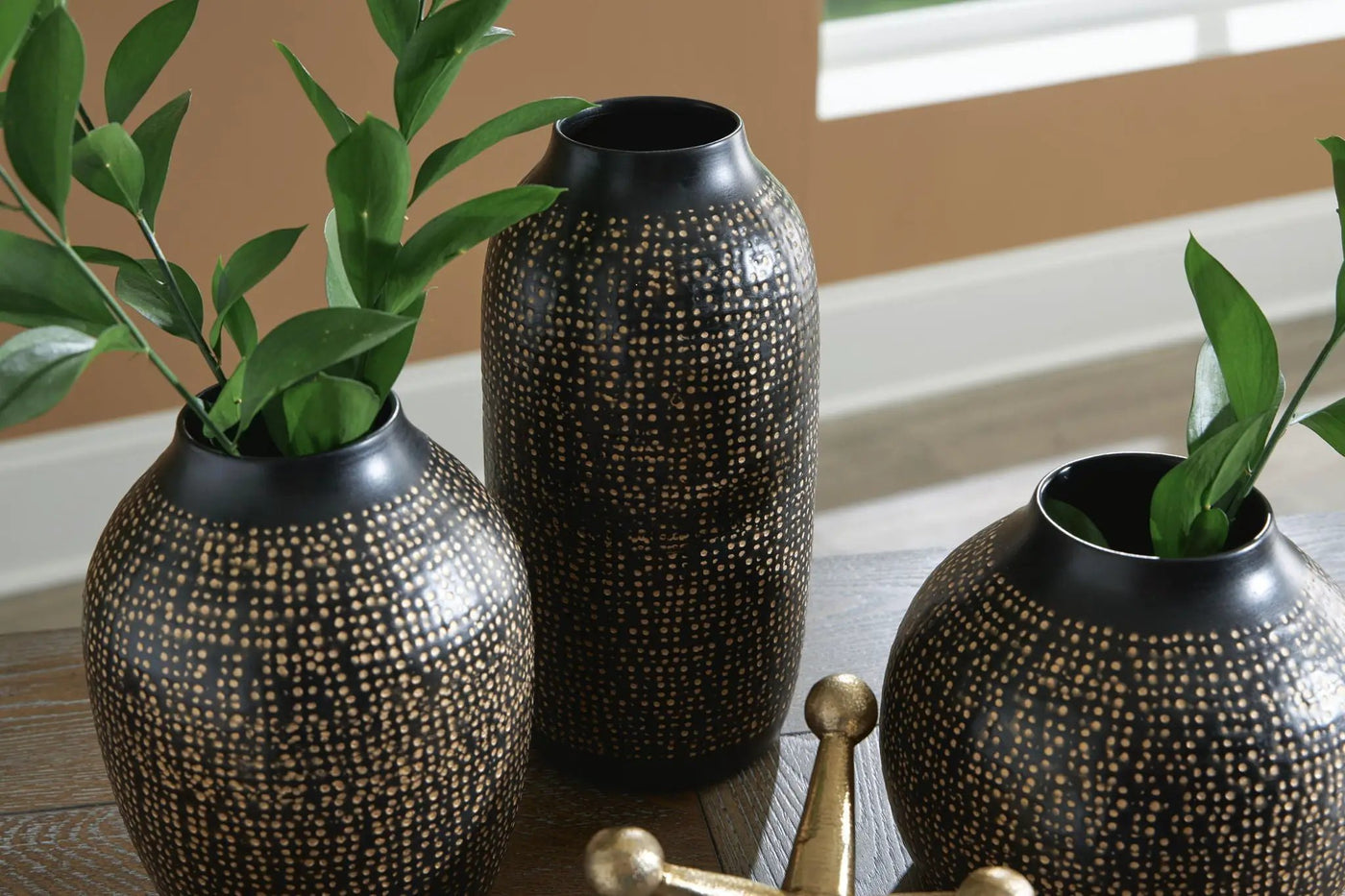 Vinburn - Accessory Set (Set of 5) by Unique Piece Furniture