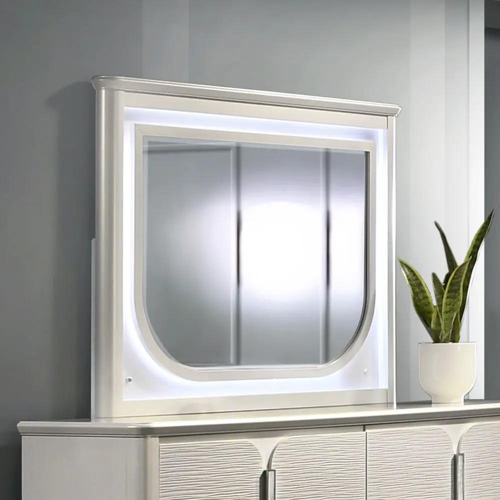 Laveda - Mirror With LED - Pearl White by Unique Piece Furniture